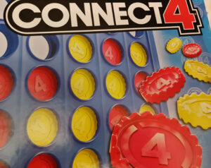 connect 4 game box image